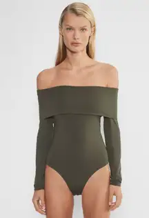 NWOT Aritzia Contour Deco Bodysuit