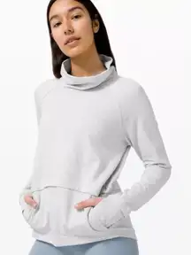 Lululemon Heather Grey Find Your Unwind Pullover‎ Sweater