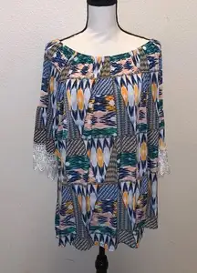 West Loop triangular patterned lace sleeve hem tunic blouse