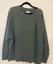 American eagle oversized sweatshirt