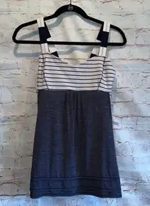 Lululemon Run Back on track tank top work out stripe built in bra 8 pull over