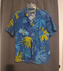 Chico's Design Top Button Up Shirt Size 1 Blue Floral Coral Hawaiian Tropical