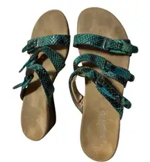 Vionic Dwyn Teal Snake Kitten Wedge Sandals Women's Size 9 Slide Slip-On