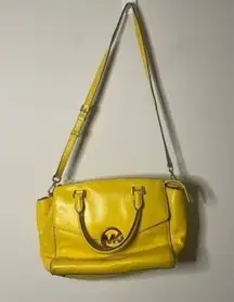 GUC Canary Yellow Michael Kors Medium Sized Zippered Adjustable Strap Purse