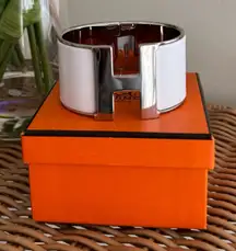 Hermès Clic H XL Cuff Bracelet in White and Silver