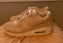 Rose Gold Air Max 90