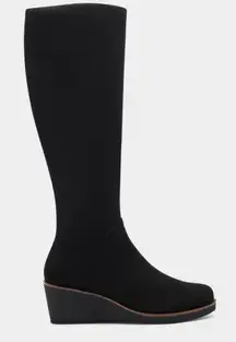 Comfy stylish tall boots on medium wedge heel 🖤🖤
