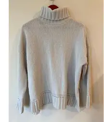 Aerie Women’s Turtleneck Sweater S Oversized Chunky Knit Cream Polyester Cozy