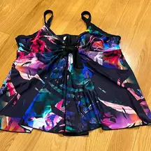 NWT Avenue tankini top size 22.