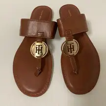 Tommy Hilfiger cute thong leather sandals women's 7