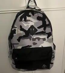 Parkland Large Backpack White Camo