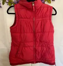 puffer vest, Dark rose pink color.