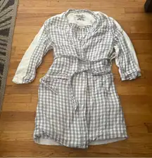 Anthropologie Grey Gingham Fleece Robe Size Medium
