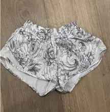 Lululemon Hotty Hot Shorts 2.5" - Grey Pattern
