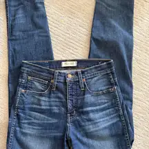 Slim Straight Jeans in William Wash