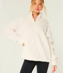 Hollister Gilly Hicks Sherpa Quarter-Zip Sweatshirt - White -Women's Size S -NWT