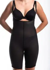 HK Maximum Zipper Short Overall Garment in Black Size Large SKU #: MZS-BL