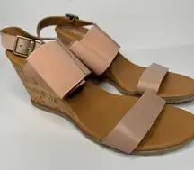 Korks sandals in beige size 10
