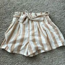 Highwaisted Dress Shorts
