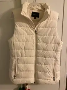 Banana Republic White Puffer Vest with Fur Detachable Hood
