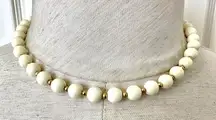 Monet vintage cream and gold tone beaded necklace