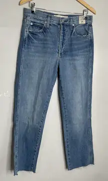 NWT AMO Denim Loverboy Jeans in Loved Wash Size 28