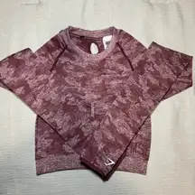 Camo Seamless Long Sleeve Crop Top