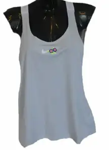 NWT Women’s Nike Slim Fit Dri-Fit Gym Tank size Large