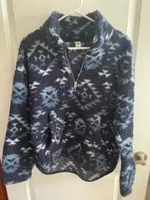 Old navy blue Sherpa pullover - size medium 