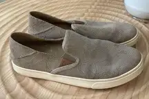 OluKai‎ Pehuea Leather Snakeskin Slipper Shoes Size 7.5