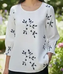 Kindred L White Embroidered Peasant Blouse Anthropologie Boho Cottagecore Top