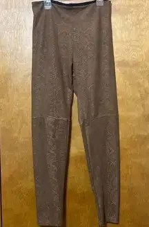 Lysse small light brown suede feel snake print ankle pull on pants