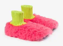 Verloop Fuchsia Faux Fur Sock Slippers XL /  Womens 11-13 Mens 9.5-11.5