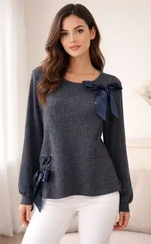 Cupio Blue Knit Top with Bows