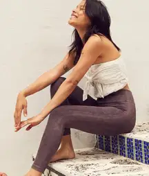 Aerie Offline Move Seamless Ribbed Cropped Leggings Stonewashed Cocoa Brown