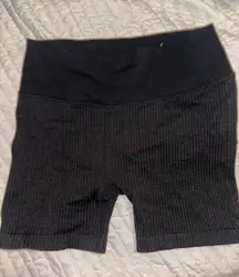 JoyLab Black Biker Shorts