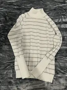 sweater top Grey striped top Size S