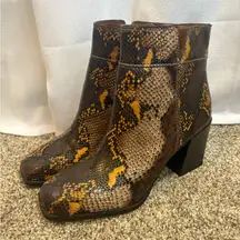Franco Sarto ‘Generous’ Snake Skin‎ Heel Ankle Boots Booties Size 8.5 EUC