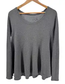 We‎ The Free People Gray Waffle Knit Long Sleeve Top Relaxed Fit