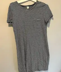 Old Navy Striped T-shirt dress