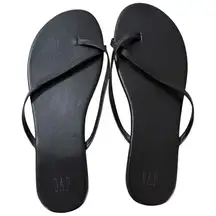 GAP Women Black Thong Flip Flops Sandals Size 7 Vegan Leather Minimalist Strap