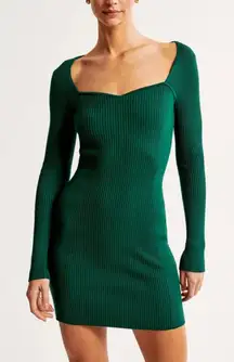 Abercrombie & Fitch ribbed sweetheart neck sweater dress
