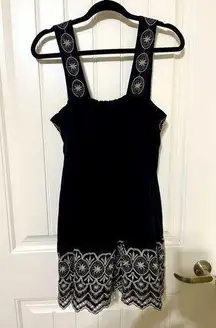 BCBG Maxazria Long Blouse/Tank, Black, Gold Stitching, Size XL