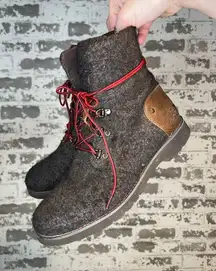 The North Face | women felt brown lace up boots