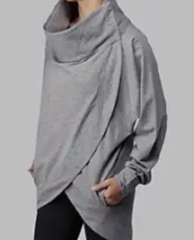 LULULEMON Jacket  6 Cocoon Wrap Sweater Athleisure Coastal Minimalist Boho RARE