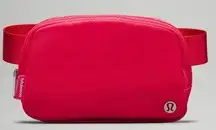 Lululemon 🔥 NWT LIP GLOSS💄Everywhere Belt Bag Early Release🎉Stunning Color