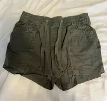 Gap Green Cargo Shorts