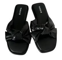 Torrid Taullulah Slide sandals NWT