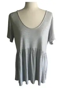 FOREVER 21 PLUS-GRAY BABYDOLL TOP-SIZE 2X Gray babydoll top, short sleeves, has stretch, 96% rayon and 4% spandex, excellent condition  Measurements: Bust: armpit to armpit 25-26 inches  Length: shoulder seam to bottom 28 inches 