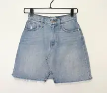 Madewell  Denim Skirt Rigid Denim A-line mini skirt cutout size 23